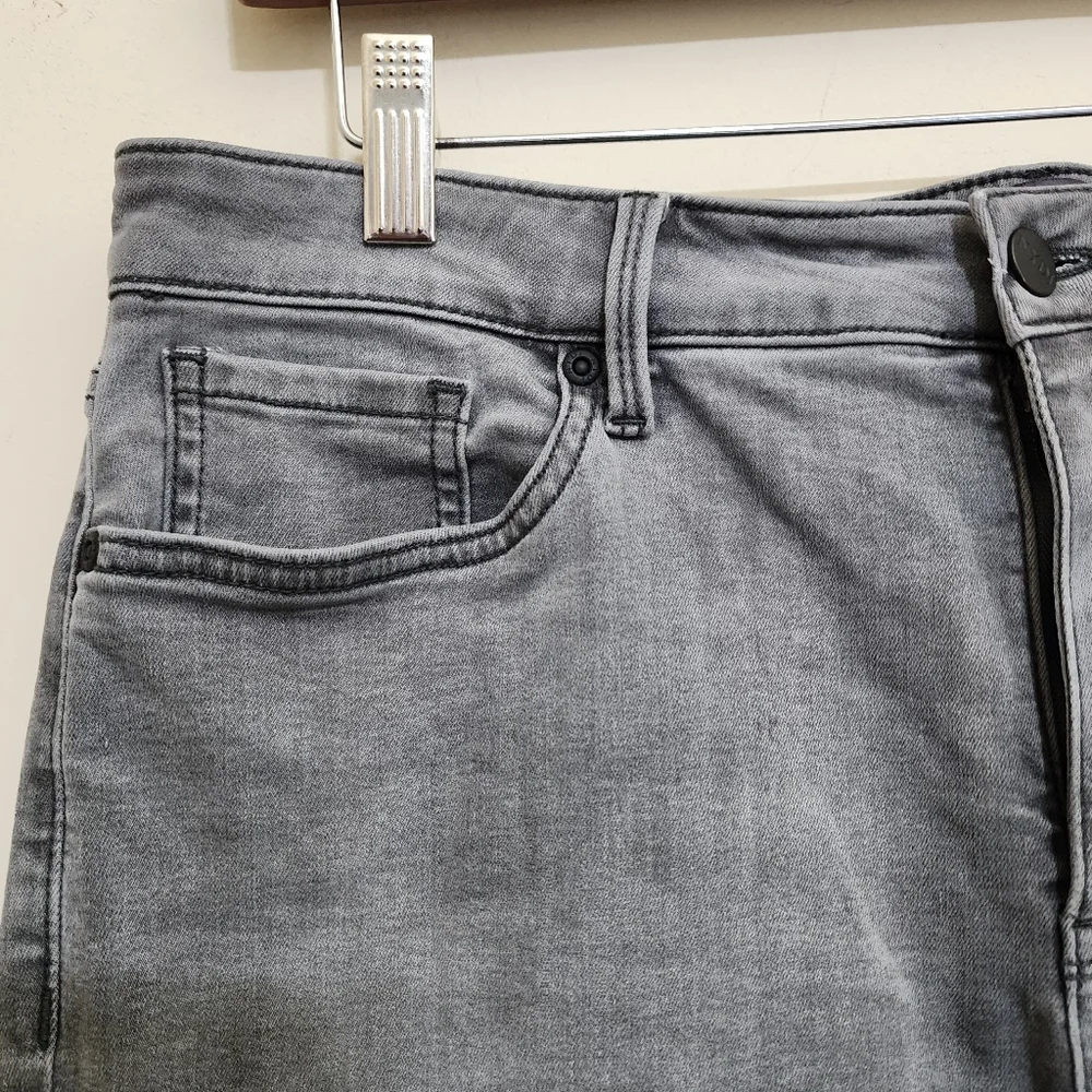 NYDJ size‎ 12 Lift Tuck Ami Skinny Jeans Ankle Length Gray Ash